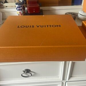 Lv boxes